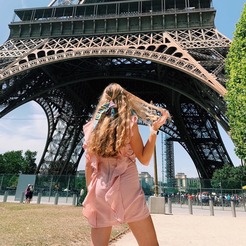 Meet your Posher, Cat